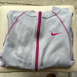 Nike hoodie small